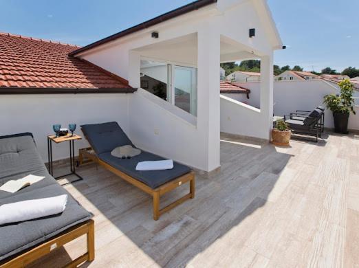 Apartments Bubalo Хвар Экстерьер фото