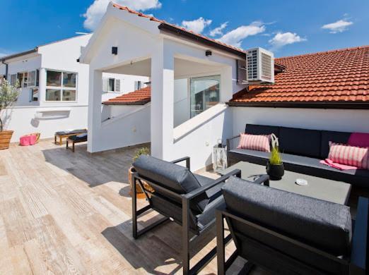 Apartments Bubalo Хвар Экстерьер фото